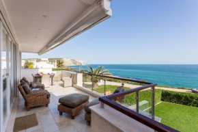 CoolHouses Algarve Luz, Ocean front 4 Bed house w/ pool, Casa da Pipa